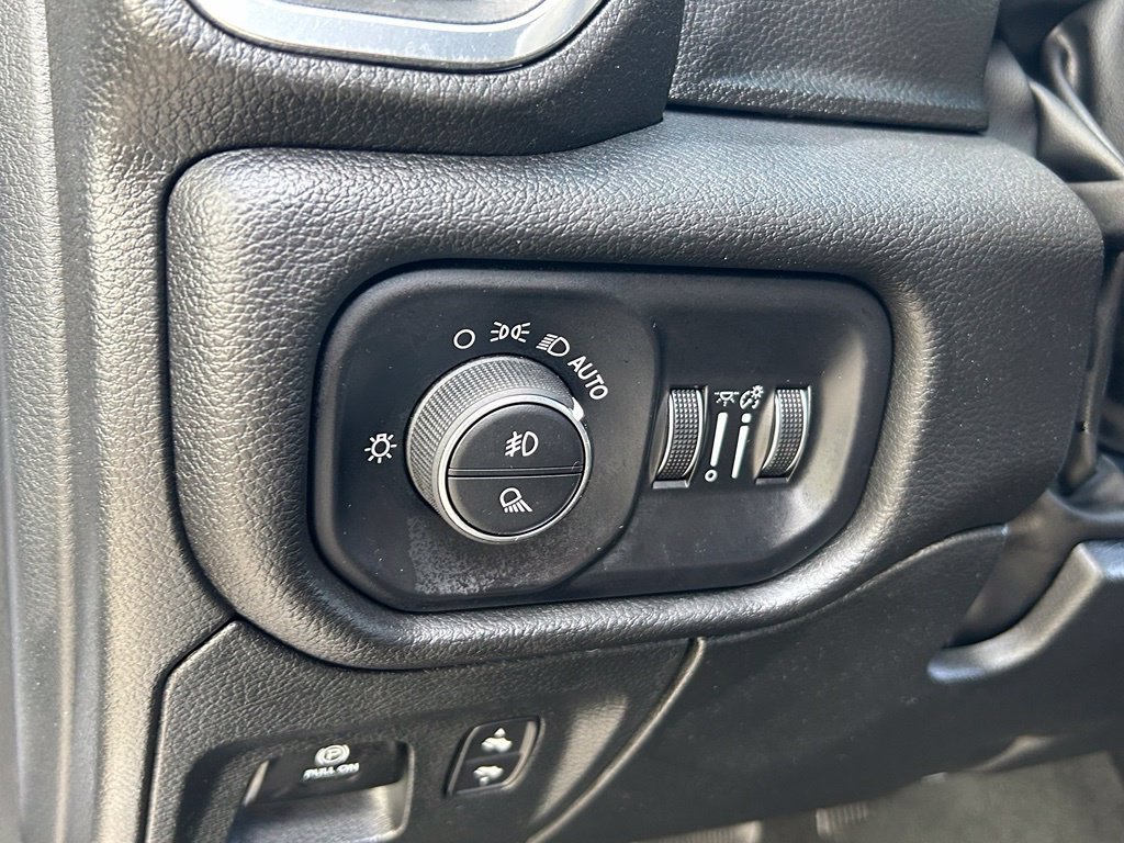 Used 2023 RAM 1500 Laramie RWD image 20