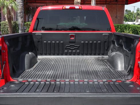 Used 2018 Chevrolet Silverado 1500 LT w/ Texas Edition image 8