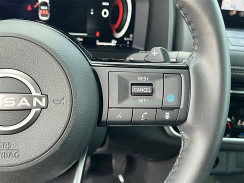 Certified 2024 Nissan Rogue SL w/ SL Premium Package image 12