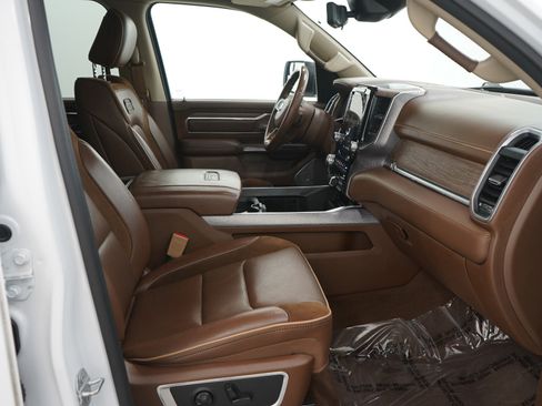 Used 2021 RAM 1500 Limited image 13