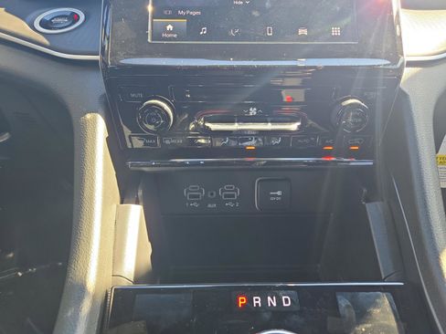 New 2025 Jeep Grand Cherokee Laredo X image 13