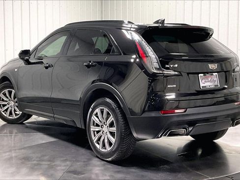 Used 2019 Cadillac XT4 Sport w/ Cold Weather Package image 12
