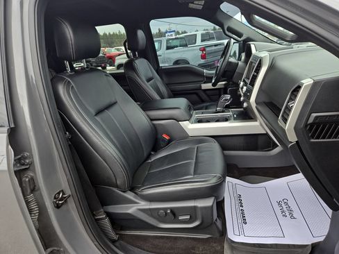 Used 2020 Ford F150 Lariat w/ Equipment Group 502A Luxury AWD/4WD image 17