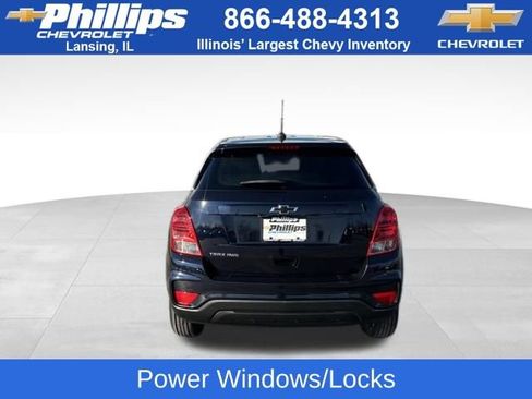 Used 2022 Chevrolet Trax LS w/ Tint and Cruise Package image 12