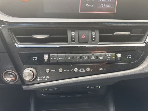 Used 2022 Lexus ES 350 F Sport w/ Accessory Package 2 FWD image 20