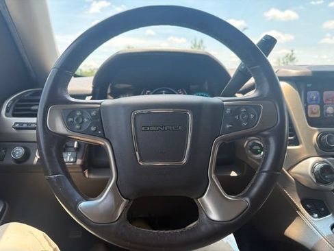 Used 2018 GMC Yukon Denali w/ Denali Ultimate Package AWD/4WD image 51