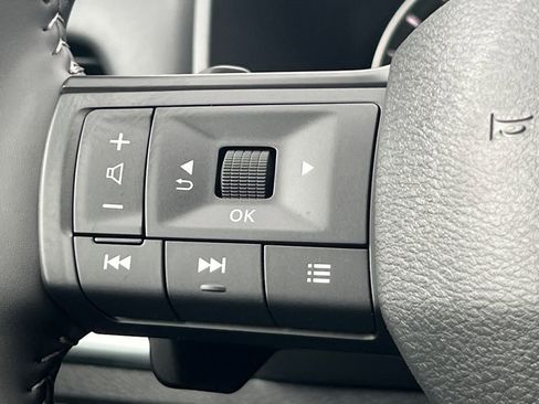 New 2026 Nissan Rogue SV FWD image 11