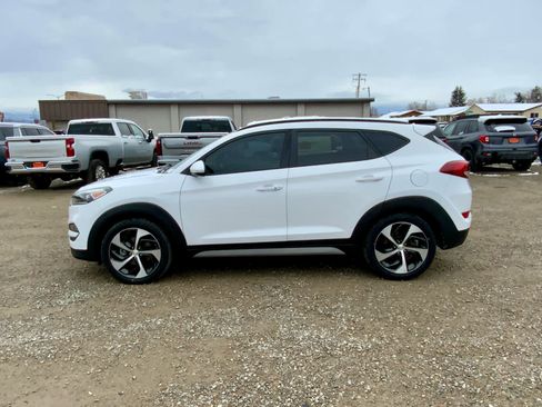 Used 2018 Hyundai Tucson Value image 2