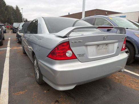 Used 2005 Honda Civic EX image 2