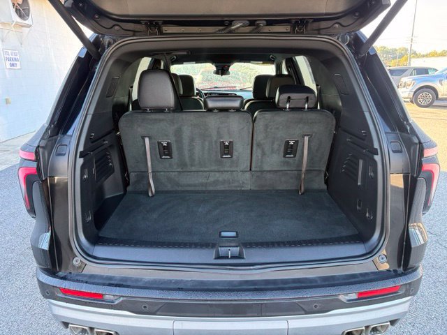 Used 2026 Chevrolet Traverse LT FWD image 31