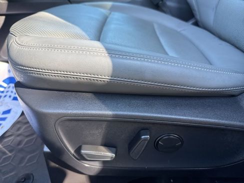 Used 2025 Ford Bronco Sport Badlands image 11