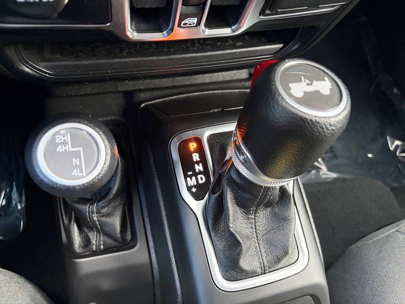 Used 2024 Jeep Wrangler Unlimited Sport AWD/4WD image 26