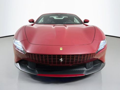 Used 2025 Ferrari Roma Spider RWD image 2
