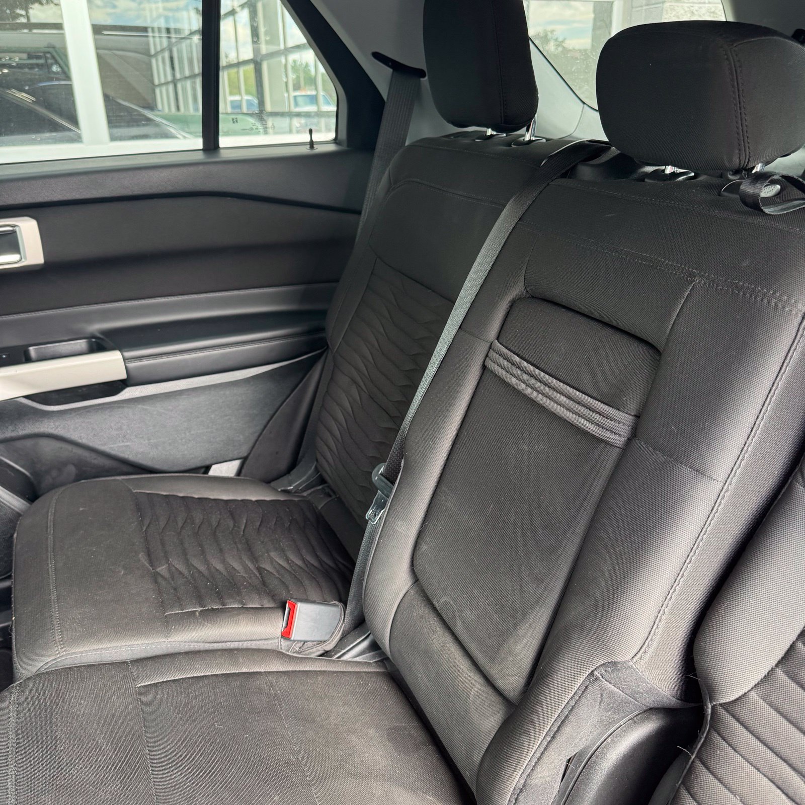 Used 2020 Ford Explorer XLT w/ Comfort Package AWD/4WD image 16