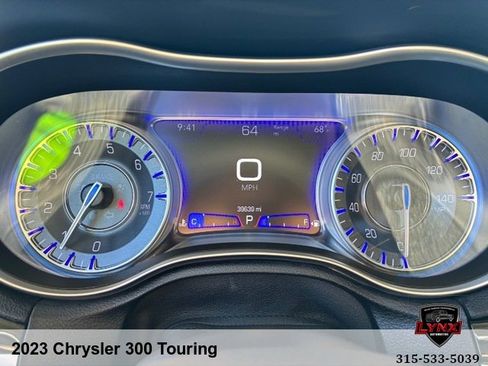 Used 2023 Chrysler 300 Touring w/ Safetytec Plus Group RWD image 22