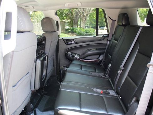 Used 2017 Chevrolet Tahoe 2WD image 12