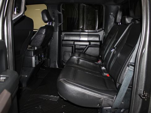 Used 2019 Ford F150 XLT w/ Equipment Group 302A Luxury AWD/4WD image 30