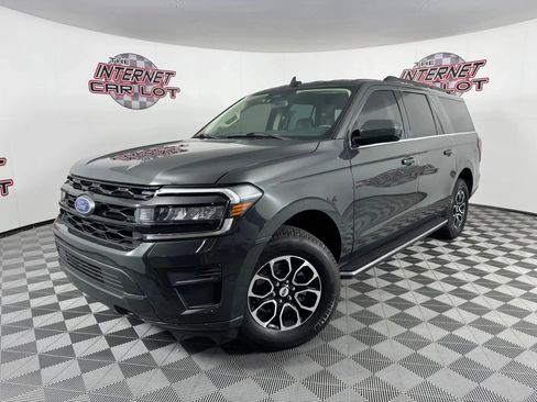Used 2022 Ford Expedition Max XLT AWD/4WD image 1