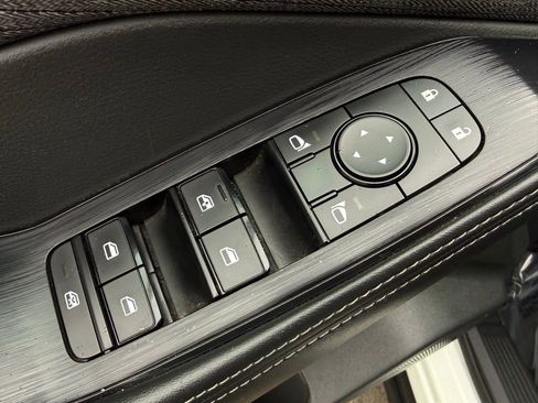 Certified 2023 Nissan Rogue SV image 21