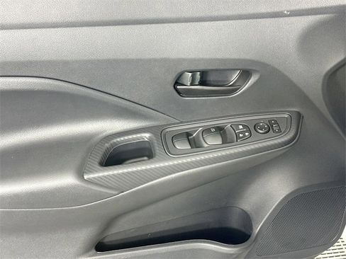 Used 2025 Nissan Versa S w/ S Plus Package image 20