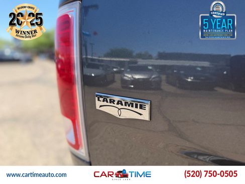 Used 2018 RAM 1500 Laramie w/ Convenience Group AWD/4WD image 5