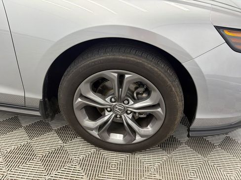 Used 2024 Honda Accord EX image 13