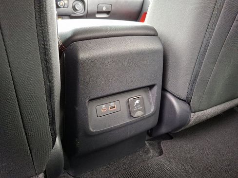 Certified 2023 Nissan Frontier PRO-4X w/ Pro Convenience Package AWD/4WD image 12