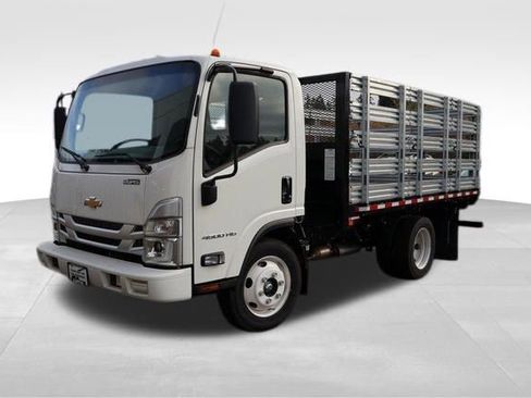 New 2025 Chevrolet Low Cab Forward image 7
