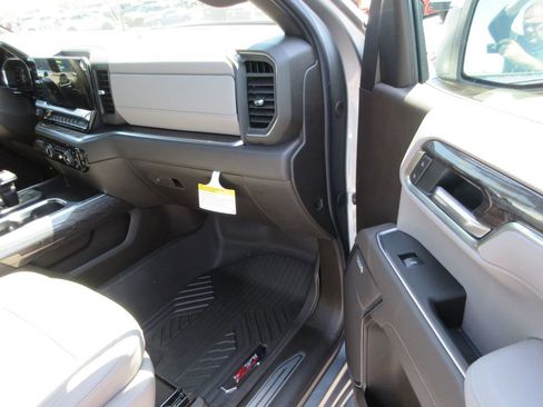 New 2026 Chevrolet Silverado 1500 LTZ w/ LTZ Premium Package image 22