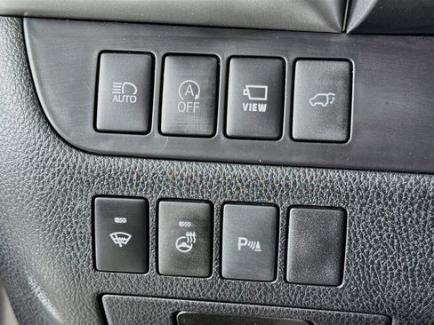Used 2019 Toyota Highlander Limited Platinum AWD/4WD image 19