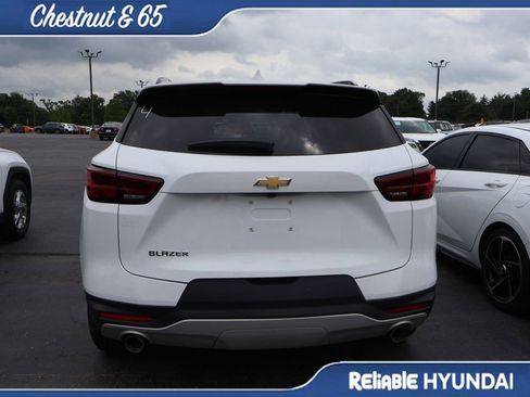 Used 2023 Chevrolet Blazer LT w/ Convenience Package FWD image 21