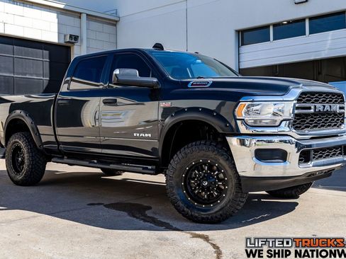 Used 2019 RAM 2500 Tradesman AWD/4WD image 1