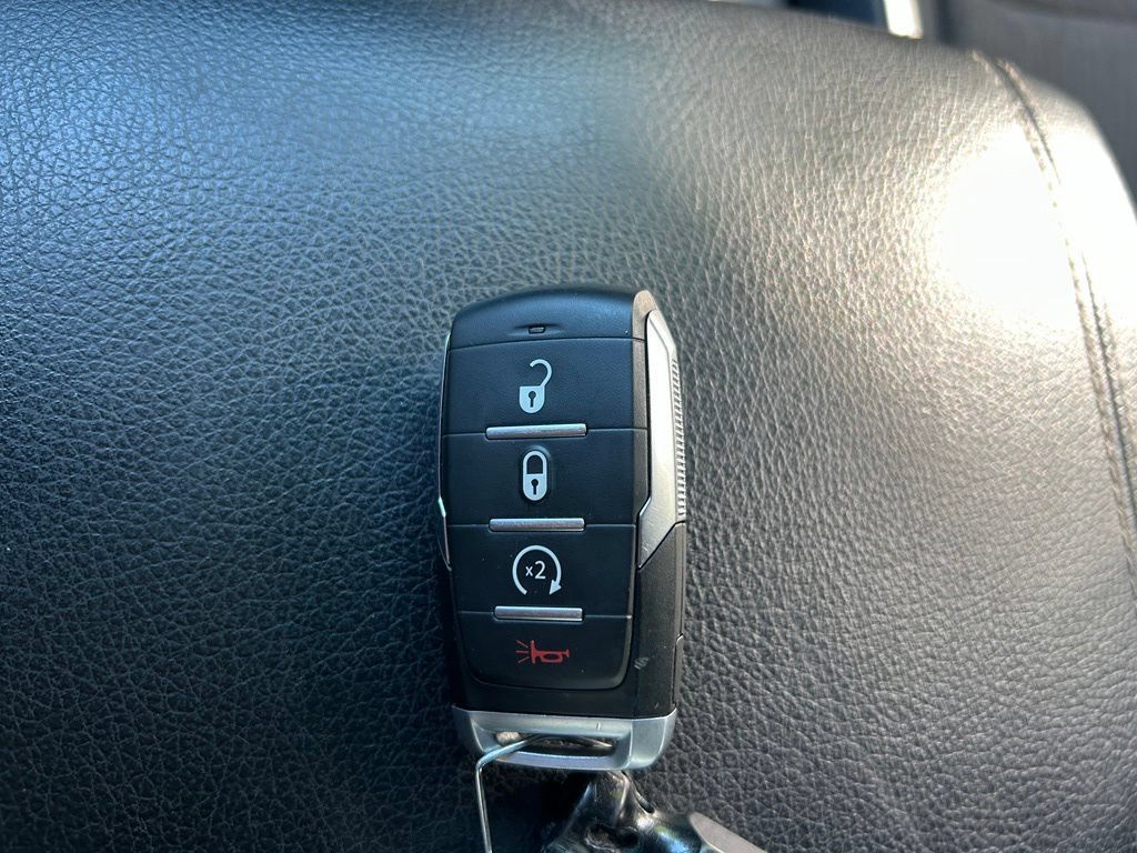 Used 2021 RAM 1500 Big Horn AWD/4WD image 42