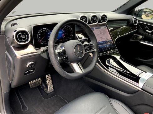 Certified 2024 Mercedes-Benz GLC 300 4MATIC image 18
