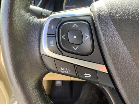 Used 2017 Toyota Camry XLE FWD image 44