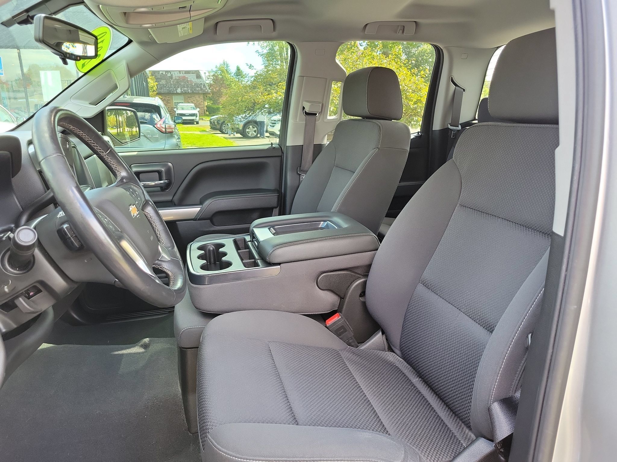 Used 2019 Chevrolet Silverado 1500 LT w/ All Star Edition AWD/4WD image 5