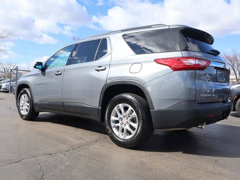 Used 2019 Chevrolet Traverse LT AWD/4WD image 3