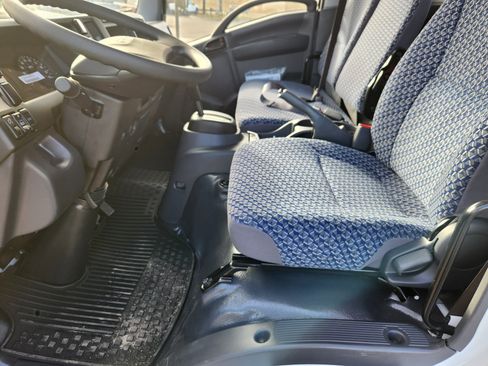 New 2025 Isuzu NPR image 5