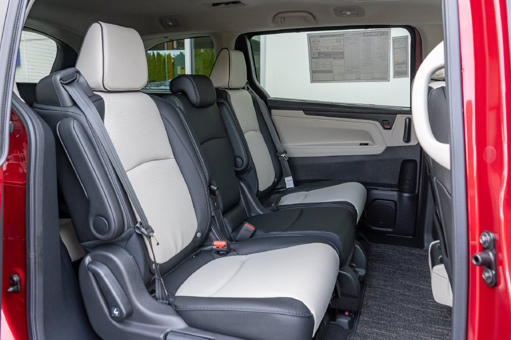 New 2027 Honda Odyssey Elite image 15