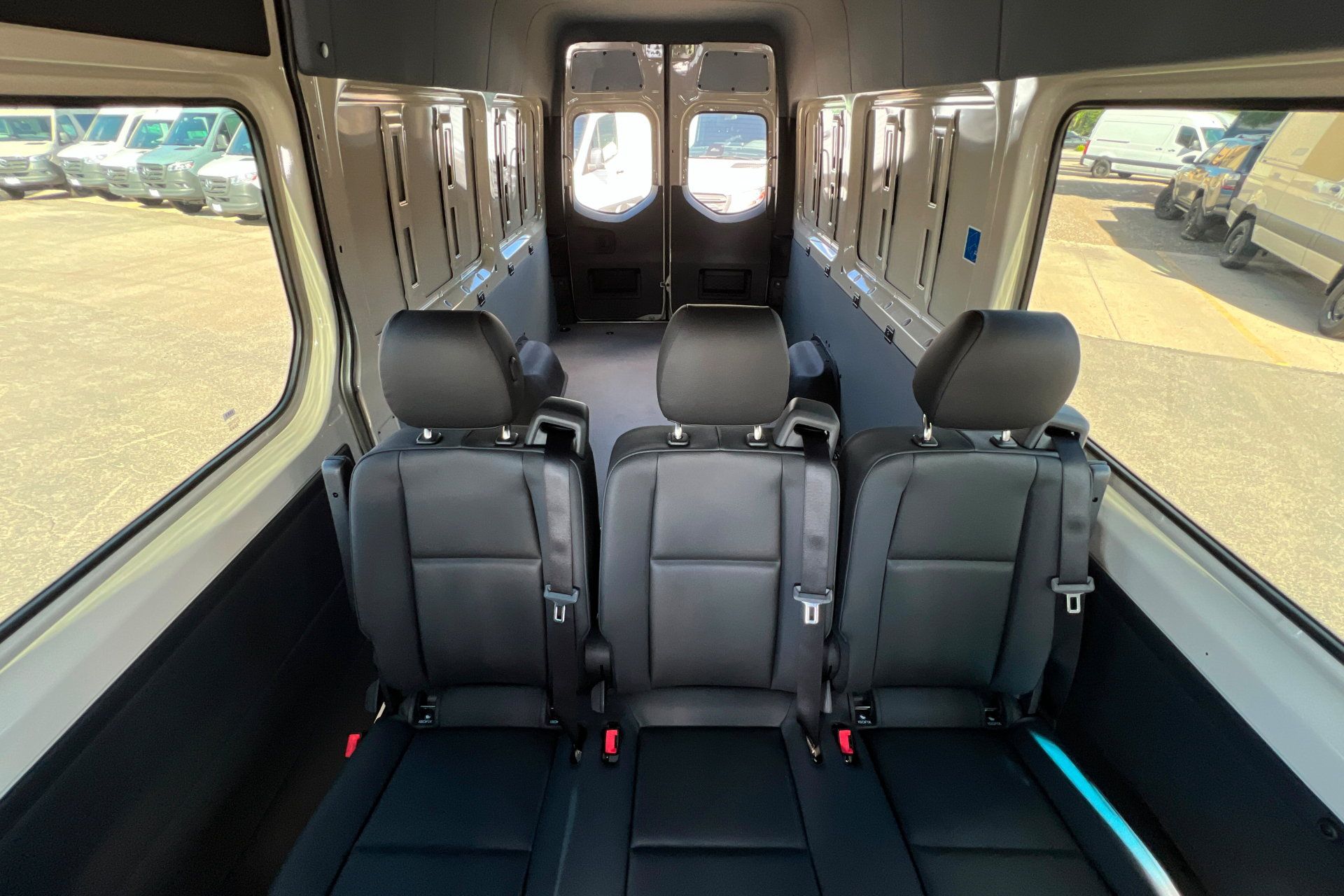 New 2026 Mercedes-Benz Sprinter 2500 image 24