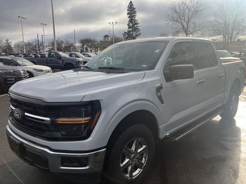 Certified 2025 Ford F150 XLT w/ Equipment Group 301A Standard image 3