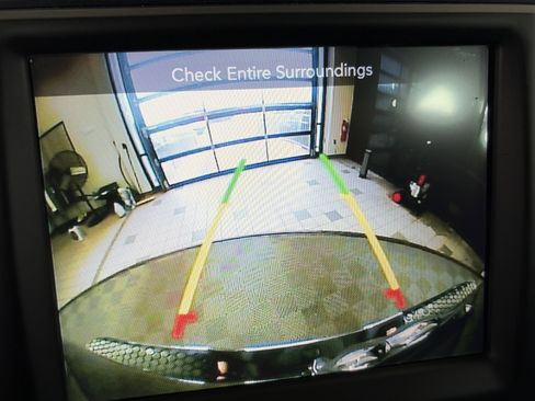 Used 2016 RAM 1500 Laramie w/ Convenience Group image 24