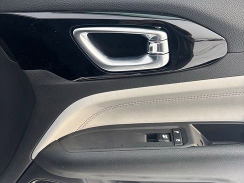 New 2026 Jeep Compass Limited w/ Sun, Sound & Navigation Group image 18