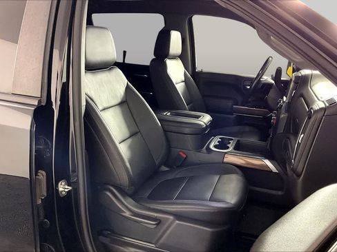 Used 2021 Chevrolet Silverado 1500 RST w/ Texas Edition Plus AWD/4WD image 9