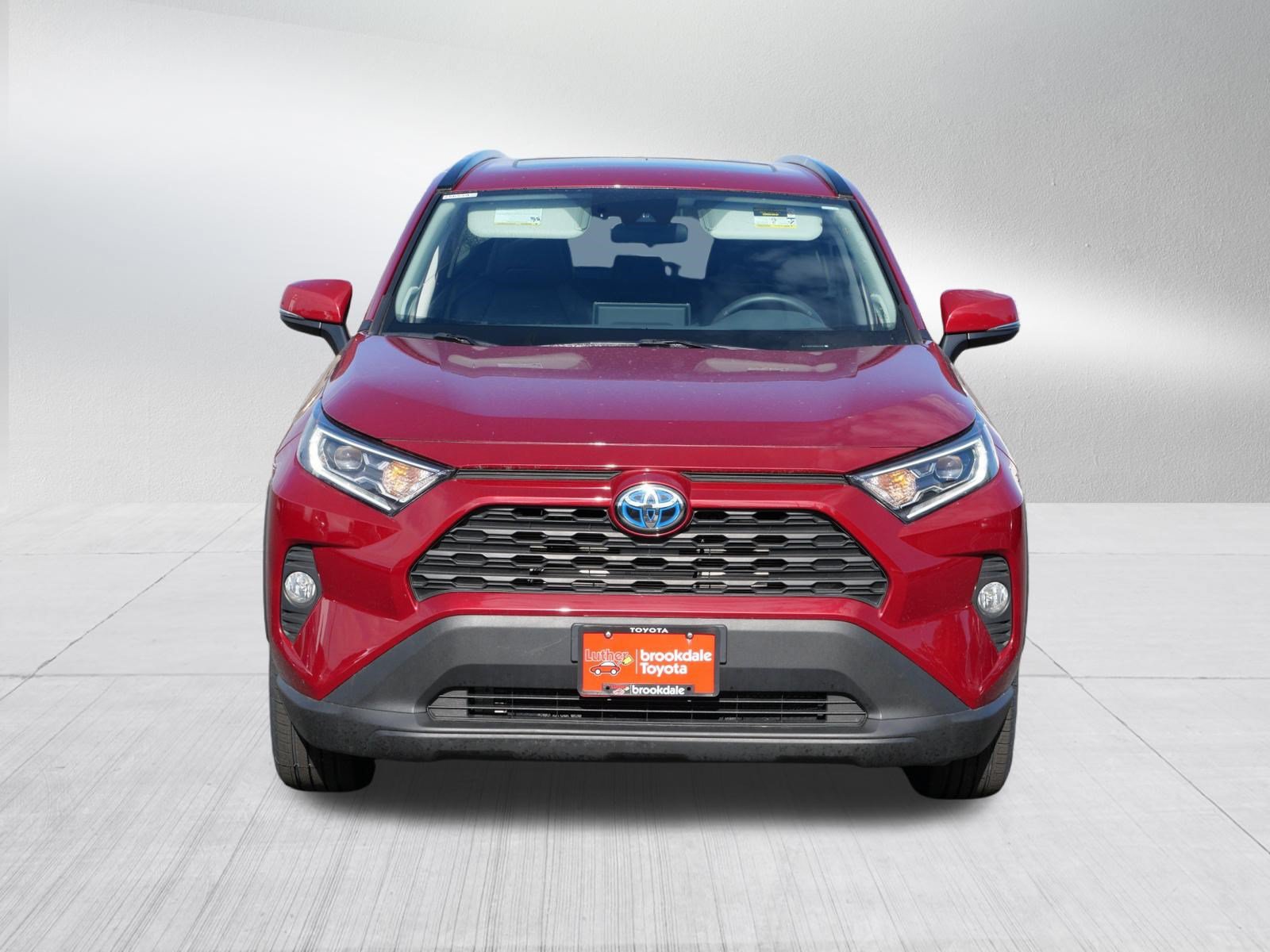 Certified 2021 Toyota RAV4 XLE Premium AWD/4WD image 2