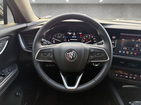 Certified 2021 Buick Envision Essence w/ Technology Package I image 20