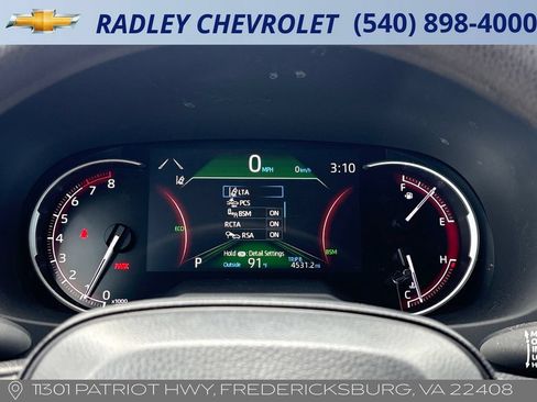 Used 2023 Toyota RAV4 XLE AWD/4WD image 7