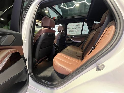 Used 2021 BMW X5 M50i w/ Premium Package image 40