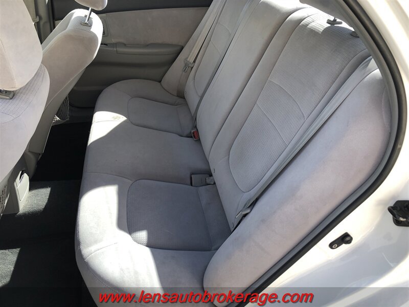 Used 2007 Kia Spectra EX FWD image 17