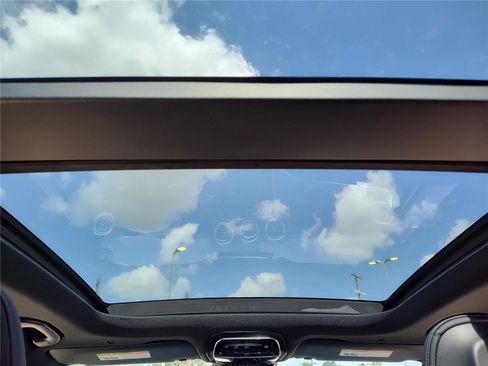 New 2026 Mercedes-Benz GLC 300 4MATIC image 10